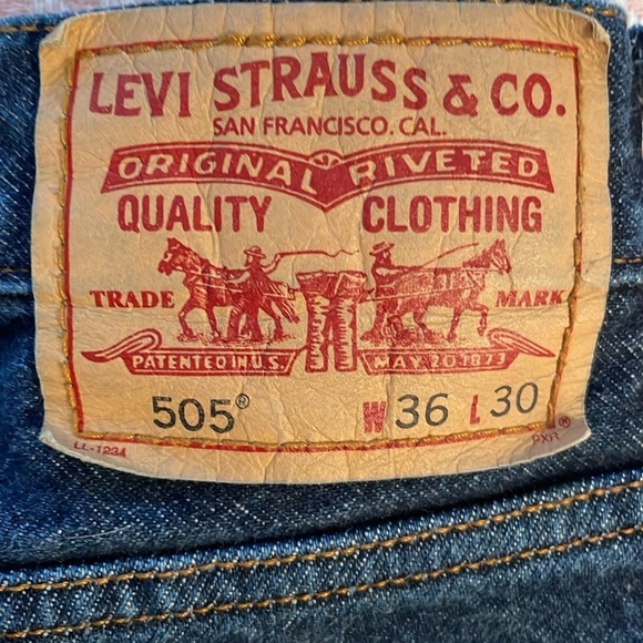 Levi's 505 Regular Fit Men's Jeans 36x30 Dark Wash - Picture 5 of 8